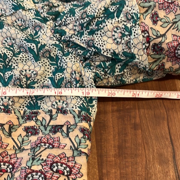 Let Me Be top🌿 - Picture 10 of 12